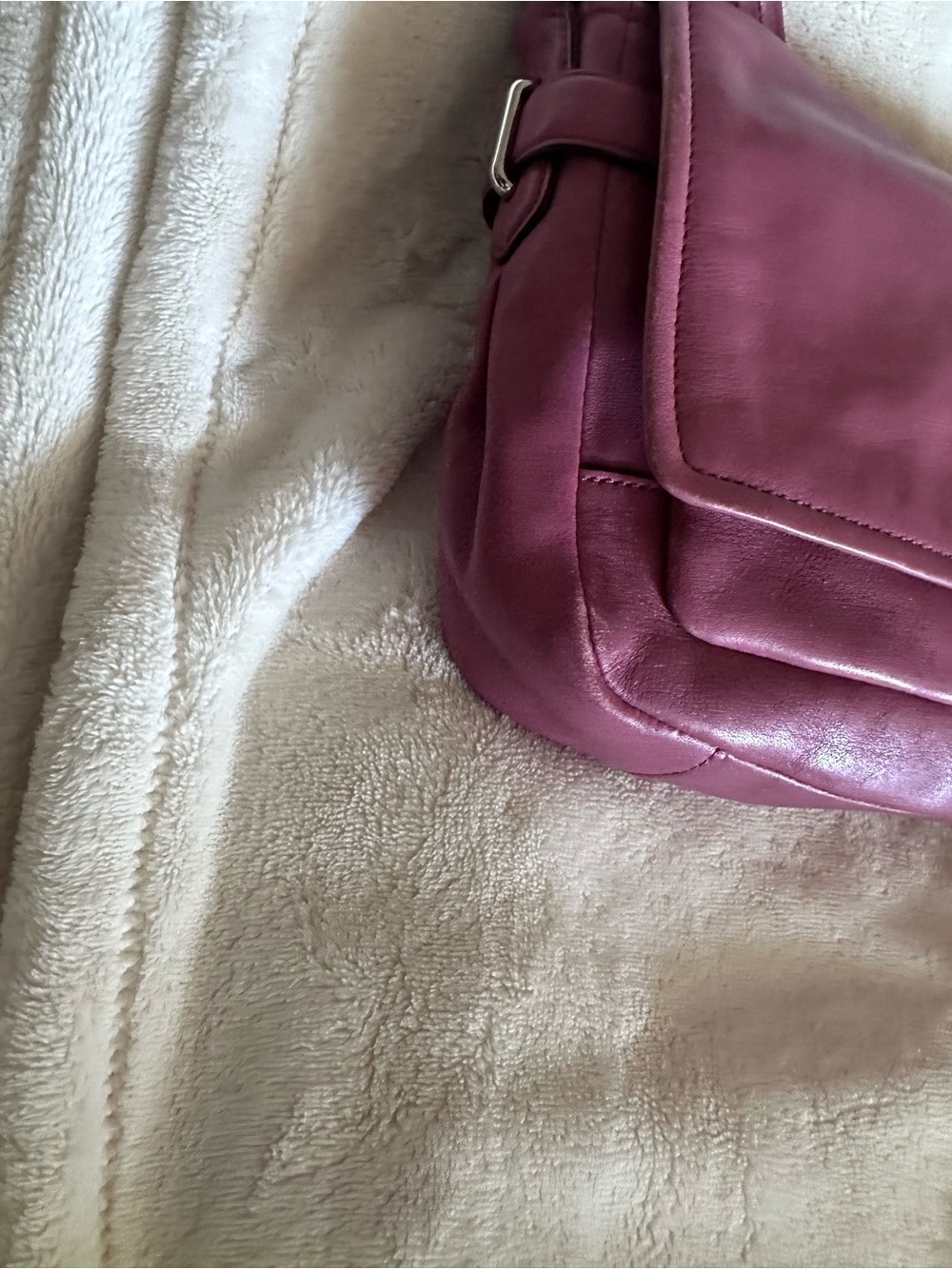Coach Pink Leather Shoulder Bag with Silver Chain Strap - Picture 13 of 15